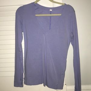 Lulu lemon workout shirt